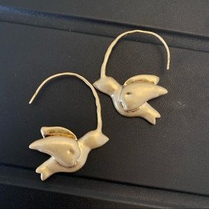 Tory Burch retired golden dove birds earrings